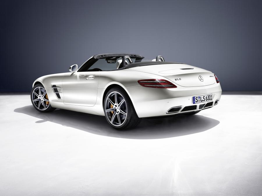  Mercedes-Benz SLS AMG Roadster 2011 года  (фото 149 из 183)